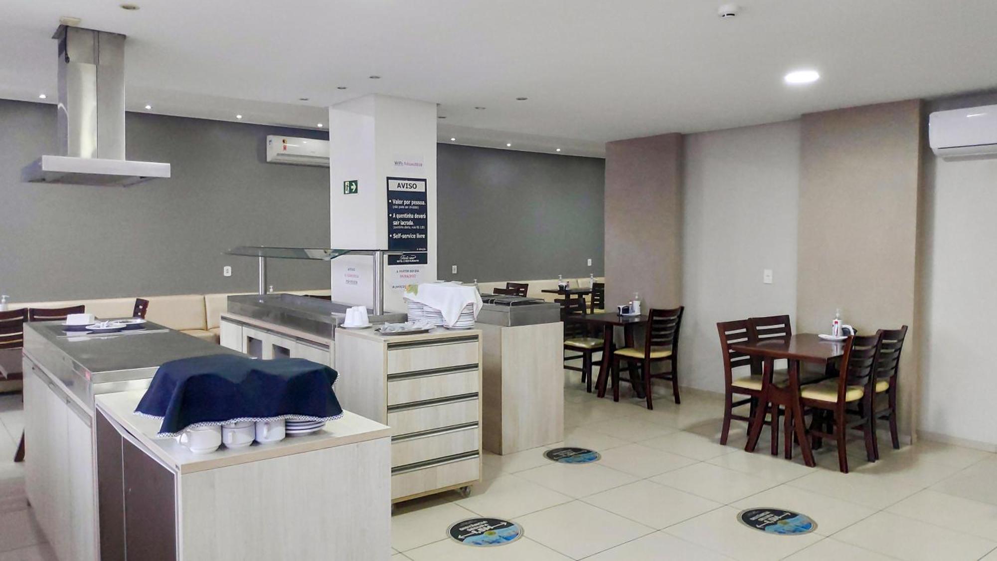 Falcao Hotel อาราปิรากา ภายนอก รูปภาพ